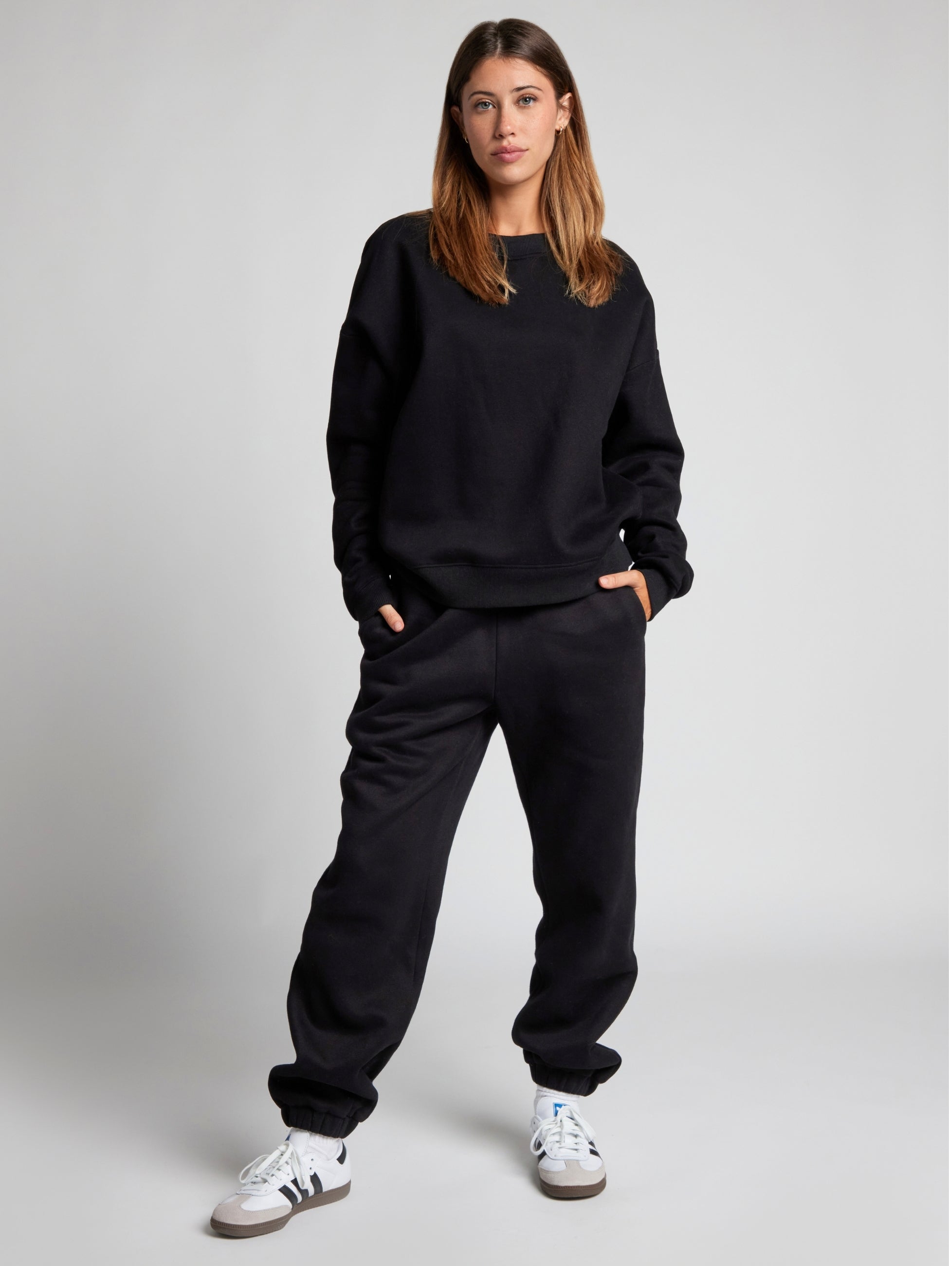 Basic Crop Crew - Pre Order