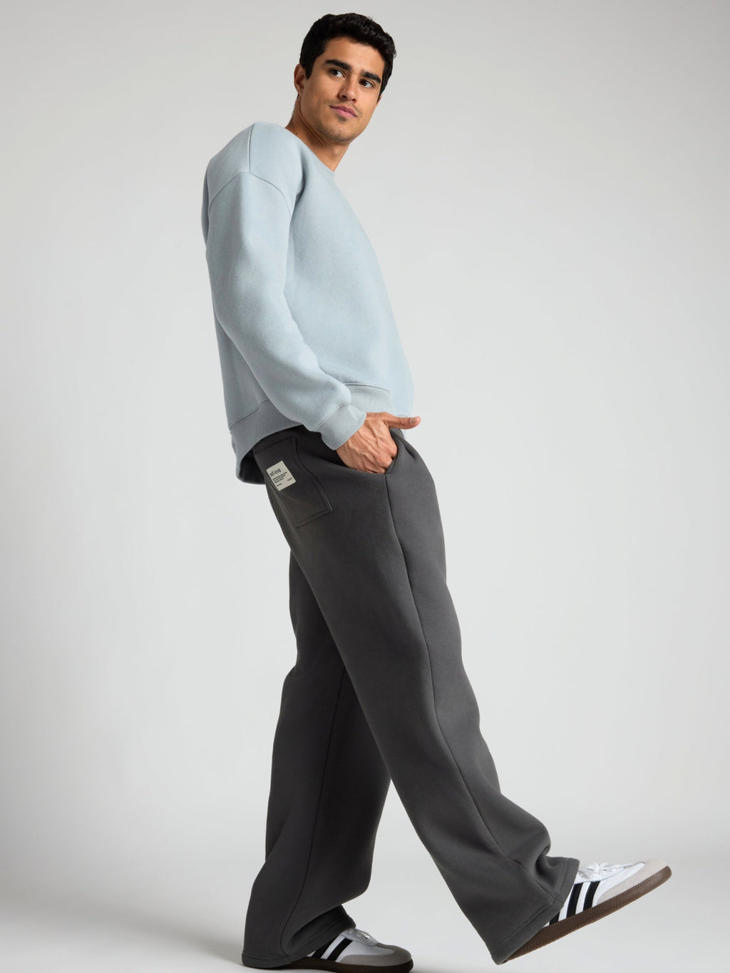 Basic Crop Crew - Pre Order