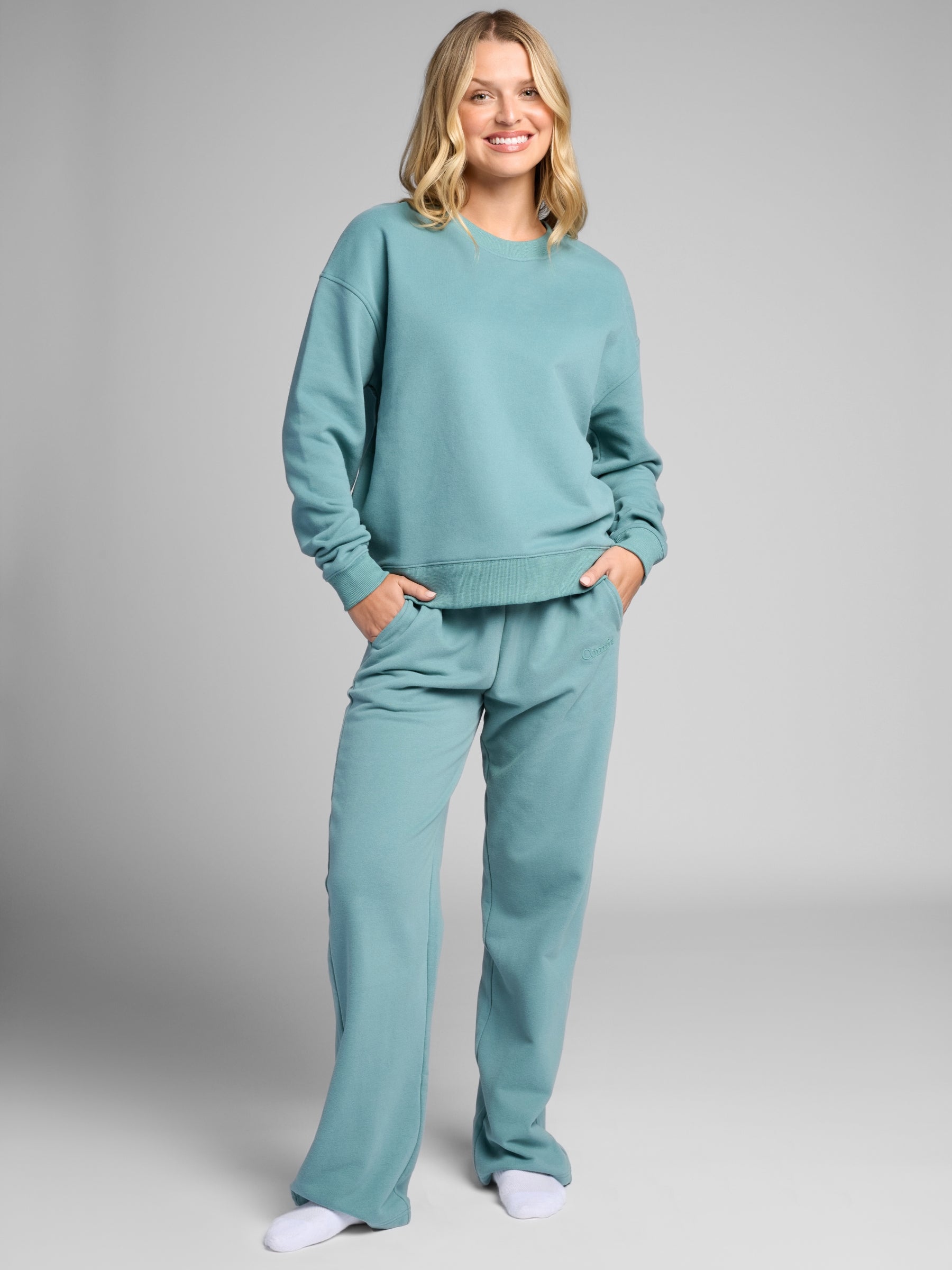 Halo Lightweight Crop Crew - Pre Order