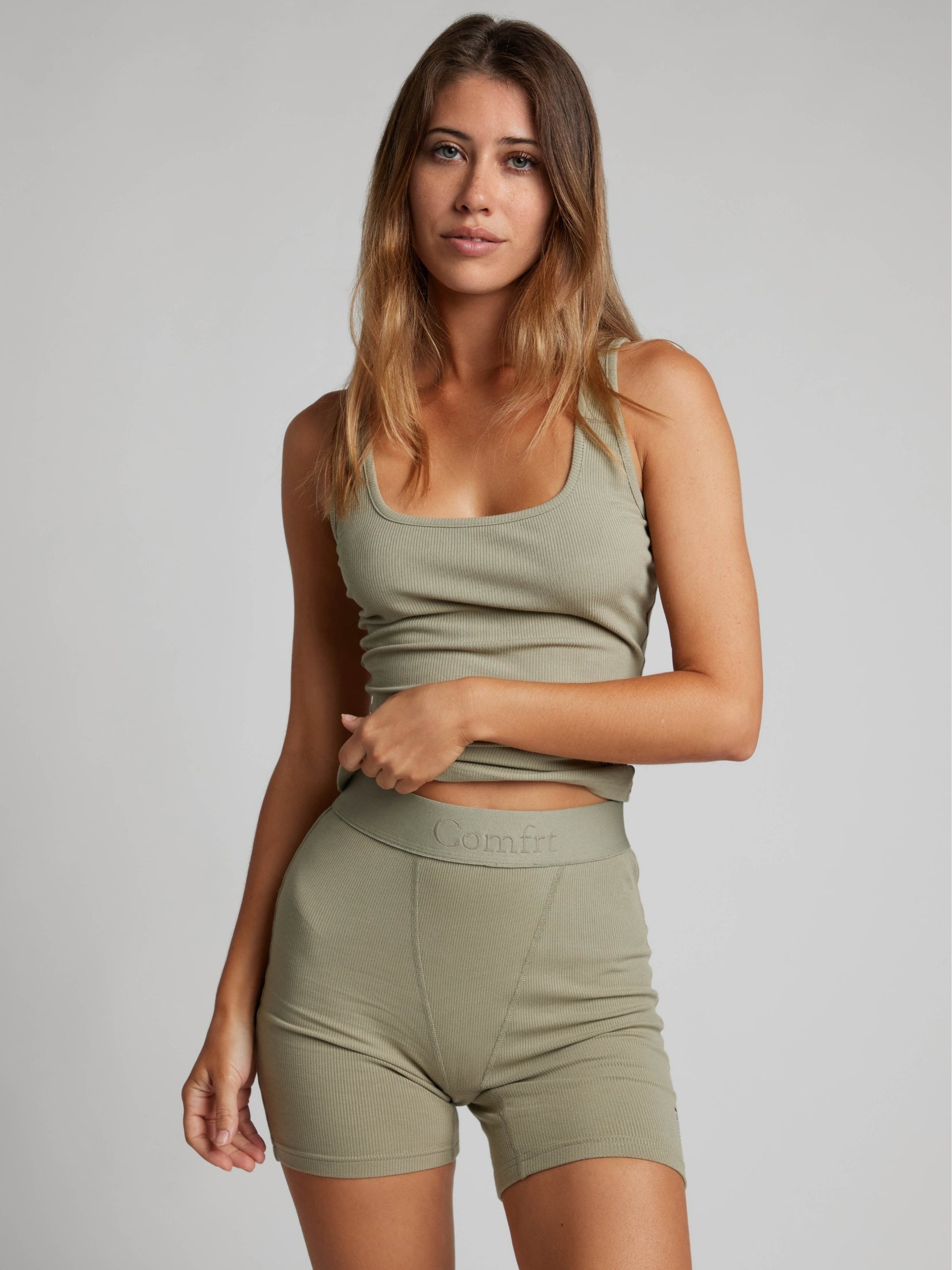 Rib Contour Waist Length Tank