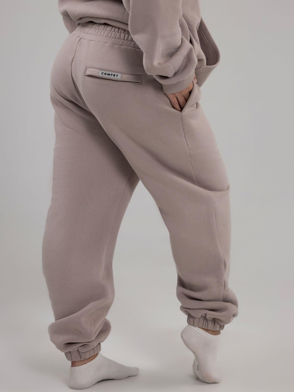 Travel Essentials Sweatpants? - Pre-Order